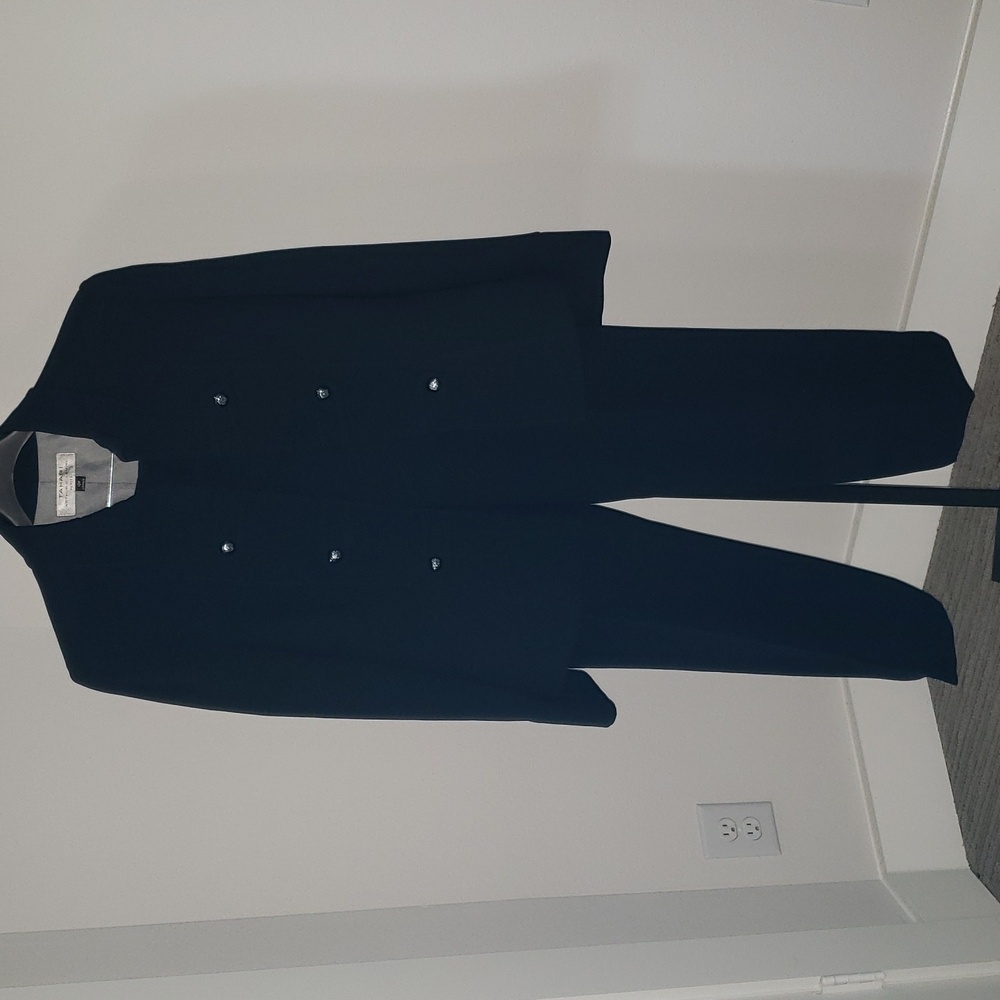 (NWOT) Tahari Arthur S Levine Military Pant Suit (Size 12 Petite)